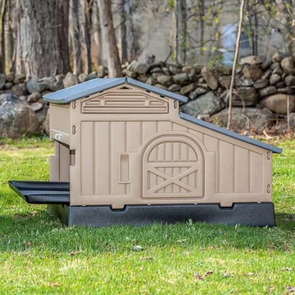 Snap Lock Formex Chicken Coop, Standard Tan (Up to 4 Chickens) - Image 2